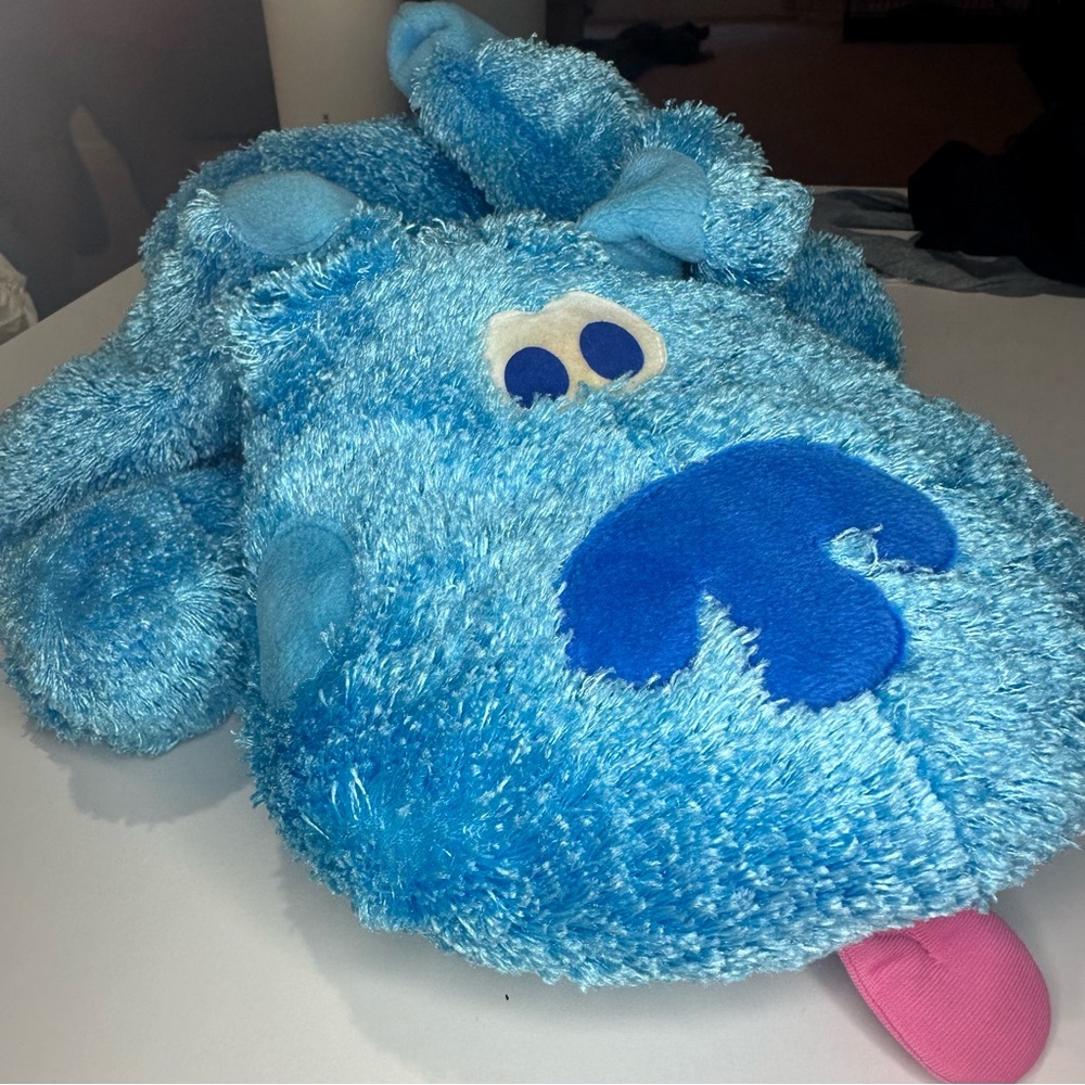 Vintage 2002 Fisher Price Mattel Blues Clues Plush Stuffed Animal.